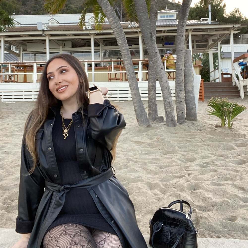 PrettyLittleThing Black Ribbed Mini Dress